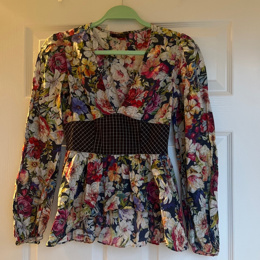 Petersyn Floral Dallas Top